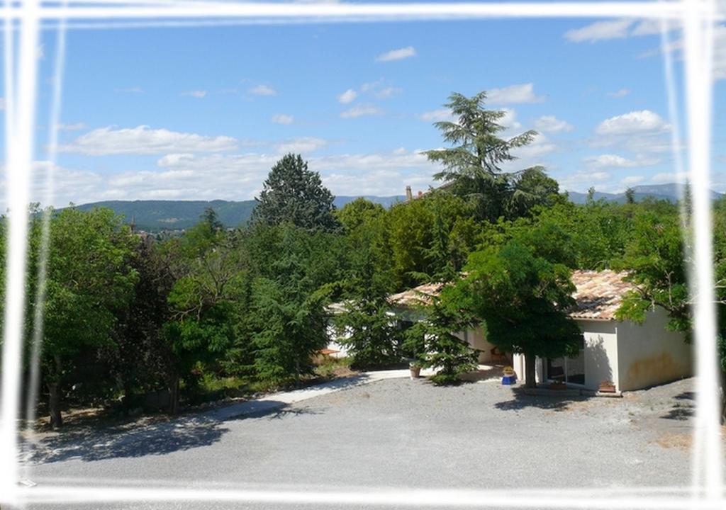 Auberge De La Couronne Lablachère Exterior foto